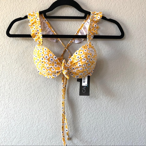 NWT California Waves Daisy Ruffle XBack Bikini Top - Picture 3 of 5